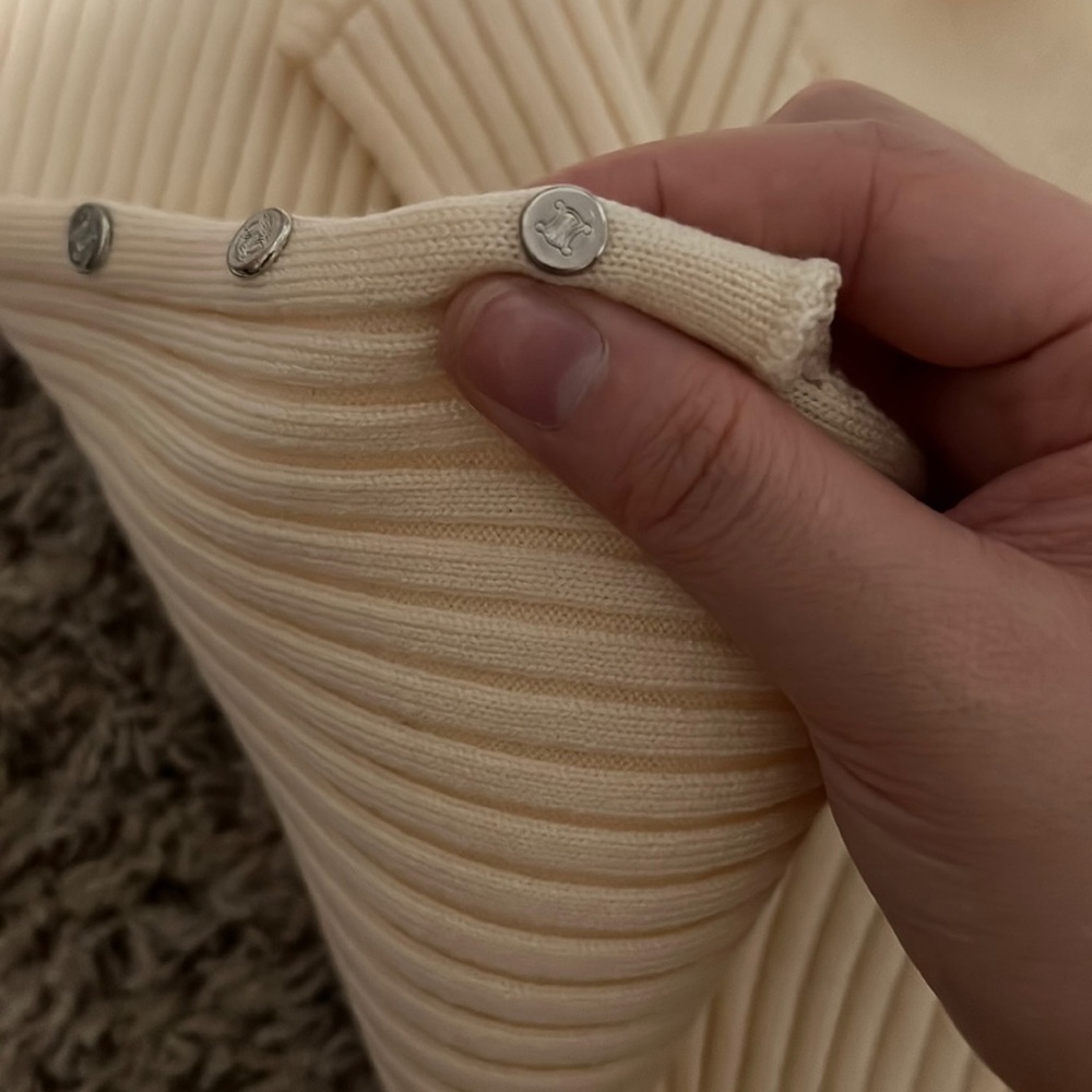 Celine Cream Ribbed Sleeveless Turtleneck Knit Top - Picture 4 of 6